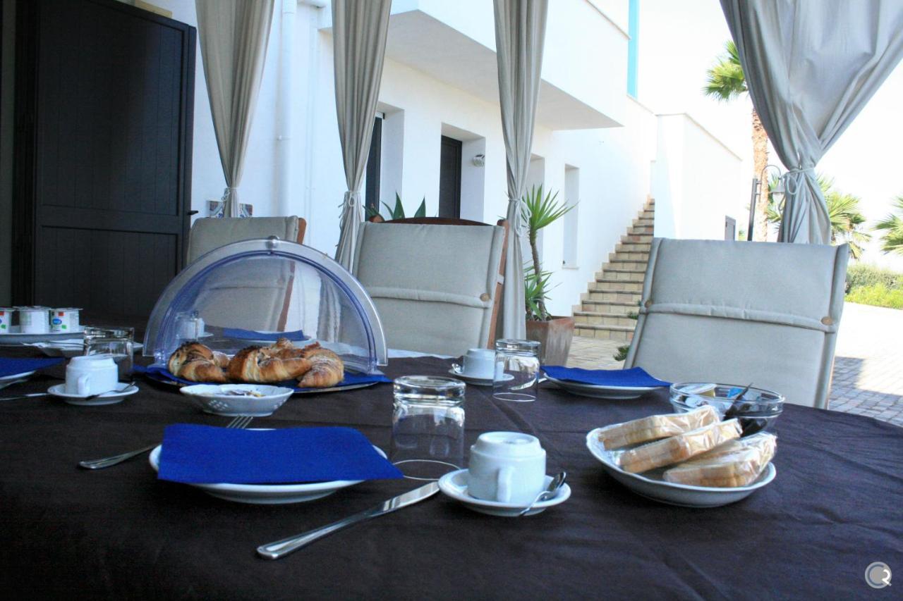 Punta Bianca Suite & Home Experience Агридженто Экстерьер фото